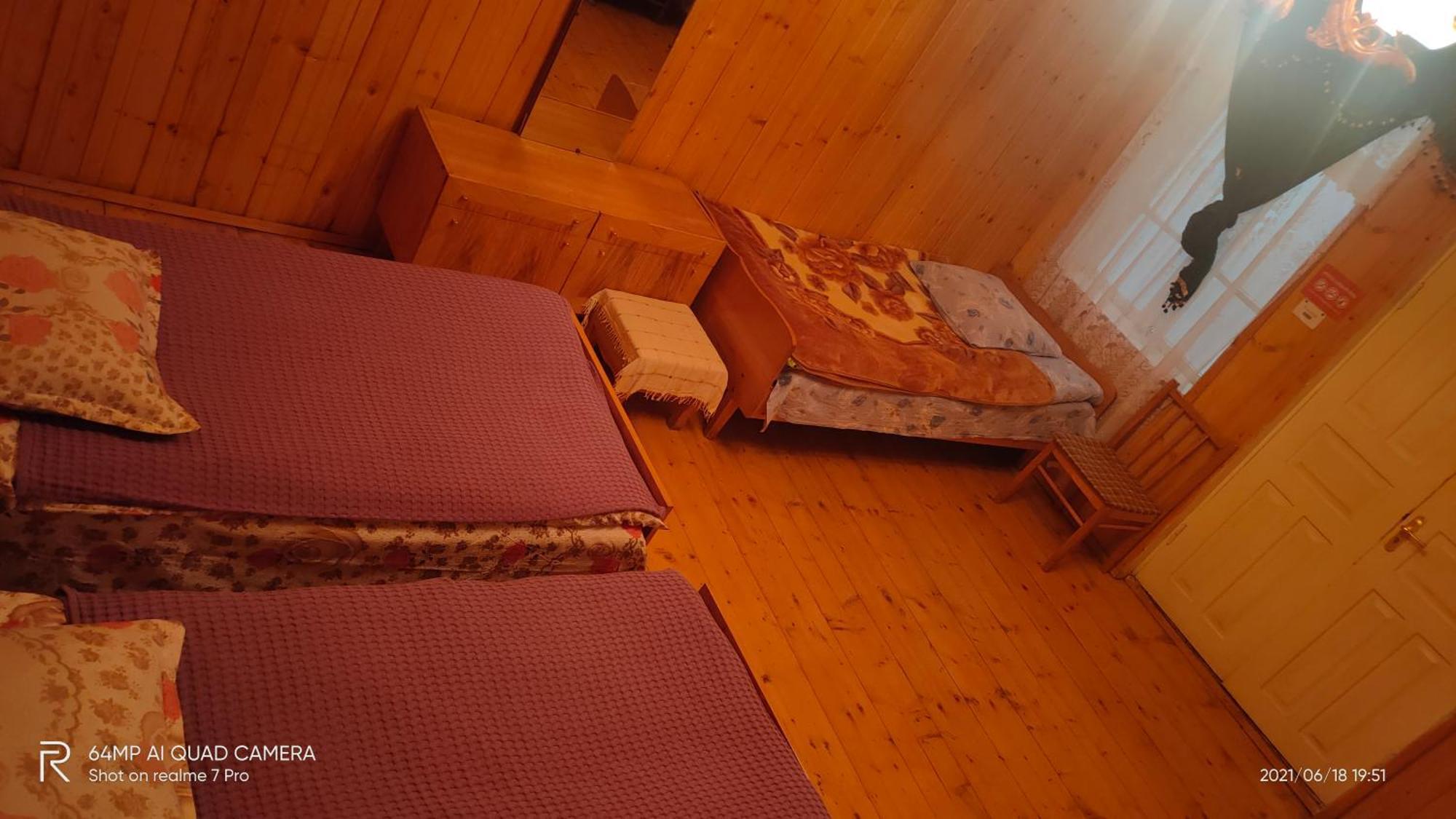 Shaulini Hotel Kashveti Cameră foto